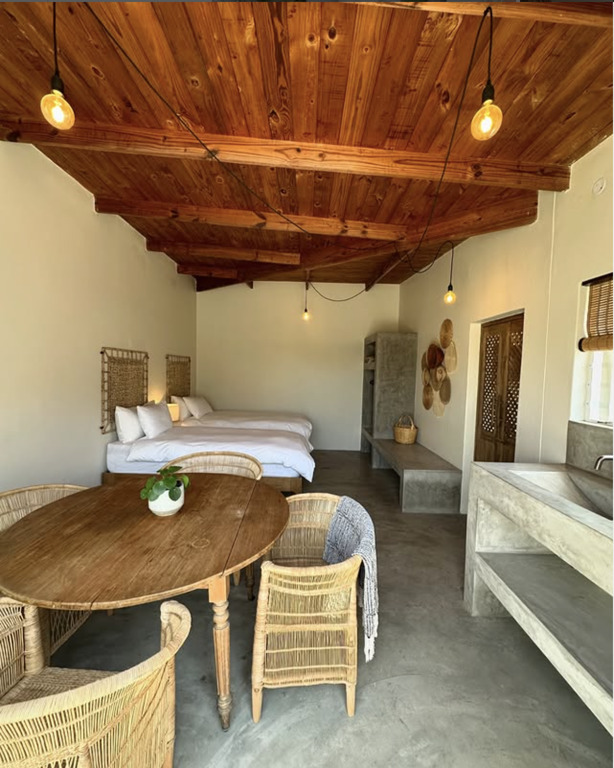 CHARLIE'S Guesthouse